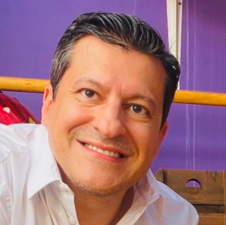 Fabio Sant'Anna de Moraes Fabio Sant'Anna de Moraes