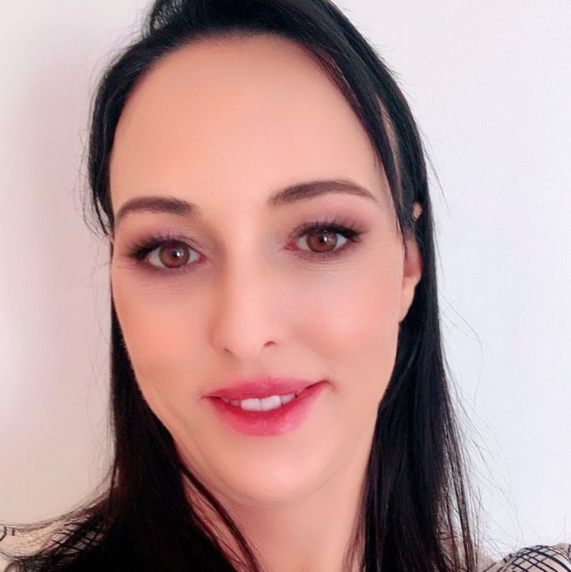 Bibiana Prada de Camargo Colenci Bibiana Prada de Camargo Colenci